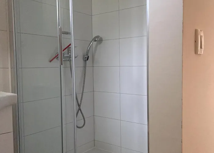 Дом отдыха Cremona Mobile Red